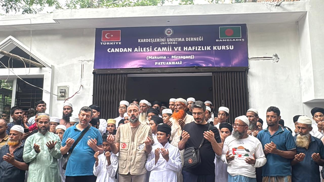 Candan Ailesi Camii ve Hafızlık Kursu